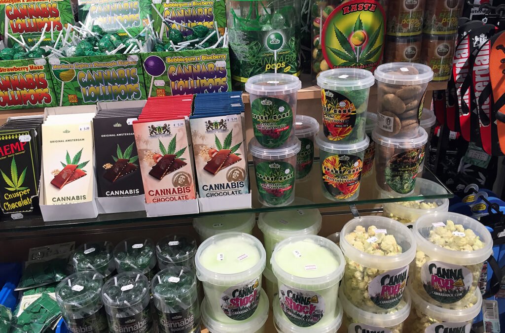 Looking for the perfect 420 edible experience? Dive into our 2026 guide on how to buy 420 edibles online, find 420 edible gummies for sale, and secure fast shipping 420 edibles USA. From THC chocolate edibles to vegan 420 edible gummies, we cover it all!